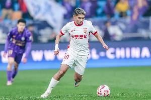 助亚泰客场2-2战平津门虎,艾菲尔丁迎职业生涯第100场正式比赛