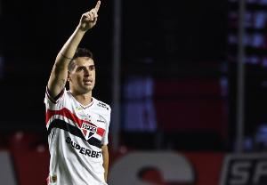 圣保罗官方：奥斯卡诊断为血管迷走神经性晕厥，将继续住院检查